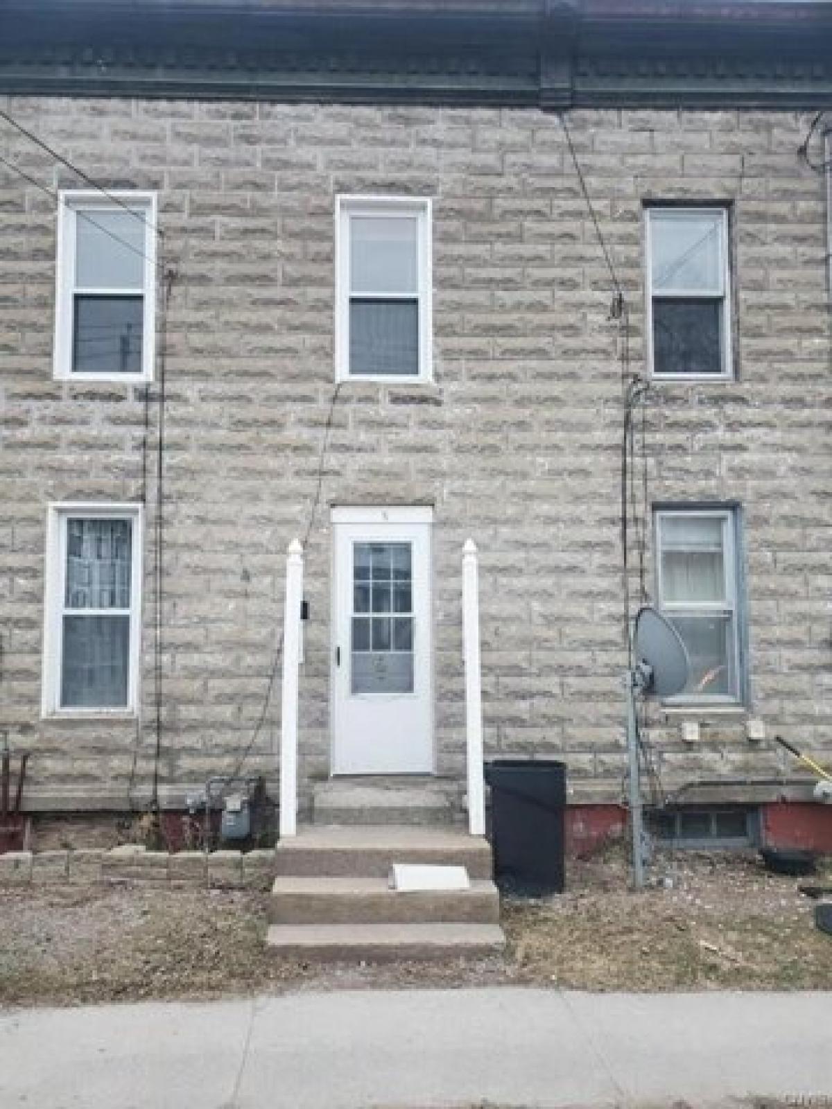 Picture of Home For Rent in Carthage, New York, United States