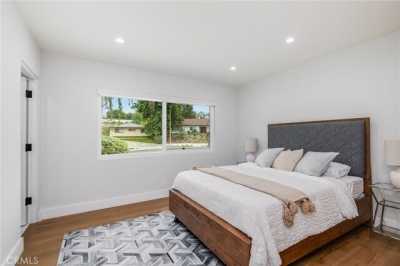 Home For Rent in Woodland Hills, California