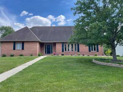 Home For Sale in Highland, Illinois