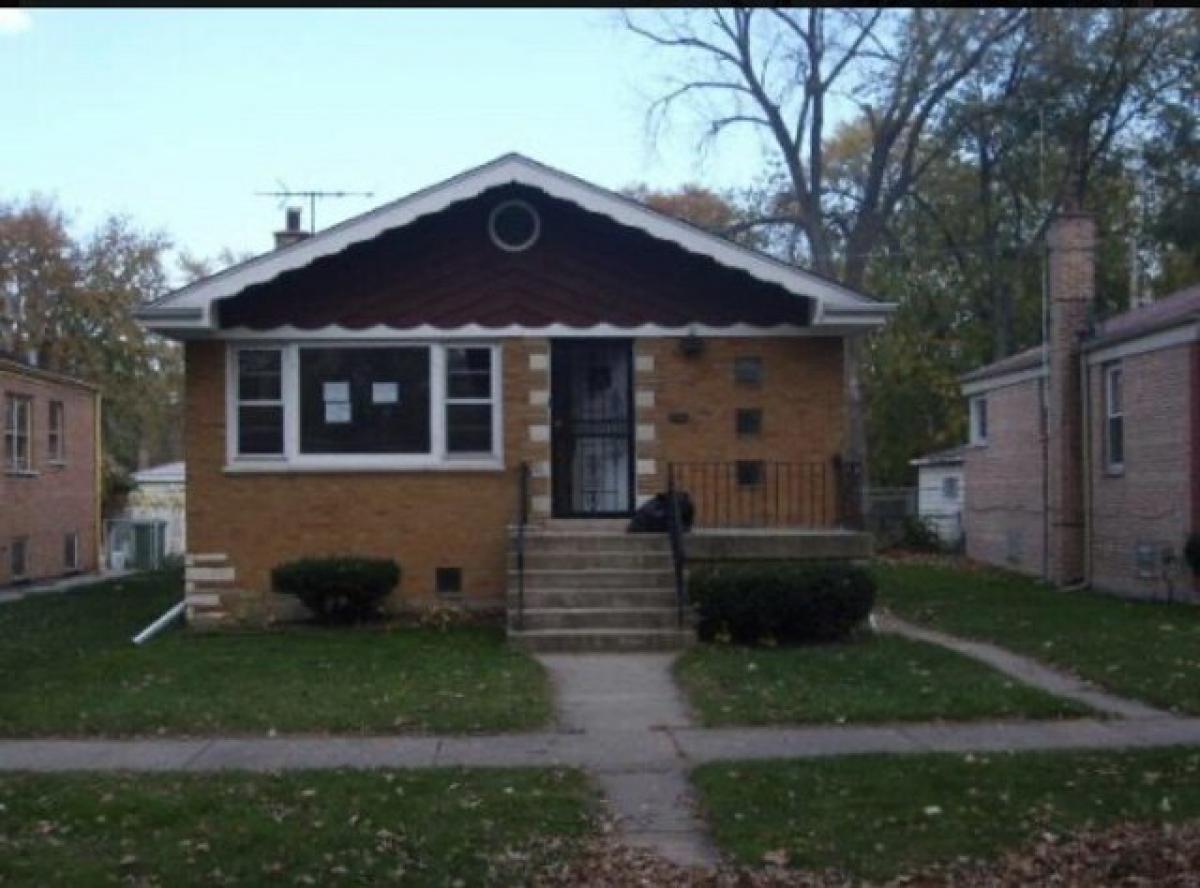 Picture of Home For Sale in Dolton, Illinois, United States