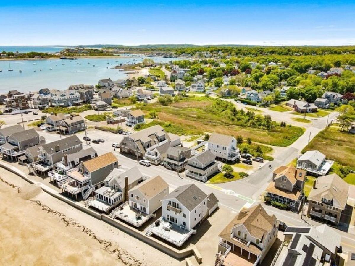 Picture of Home For Sale in Scituate, Massachusetts, United States