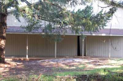 Home For Sale in Sheridan, Oregon