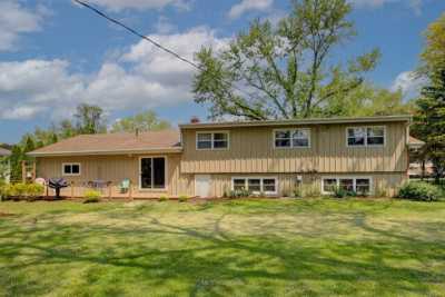 Home For Sale in Lemont, Illinois