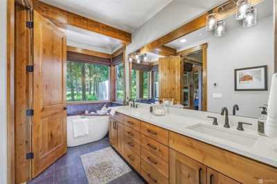 Home For Sale in Cle Elum, Washington