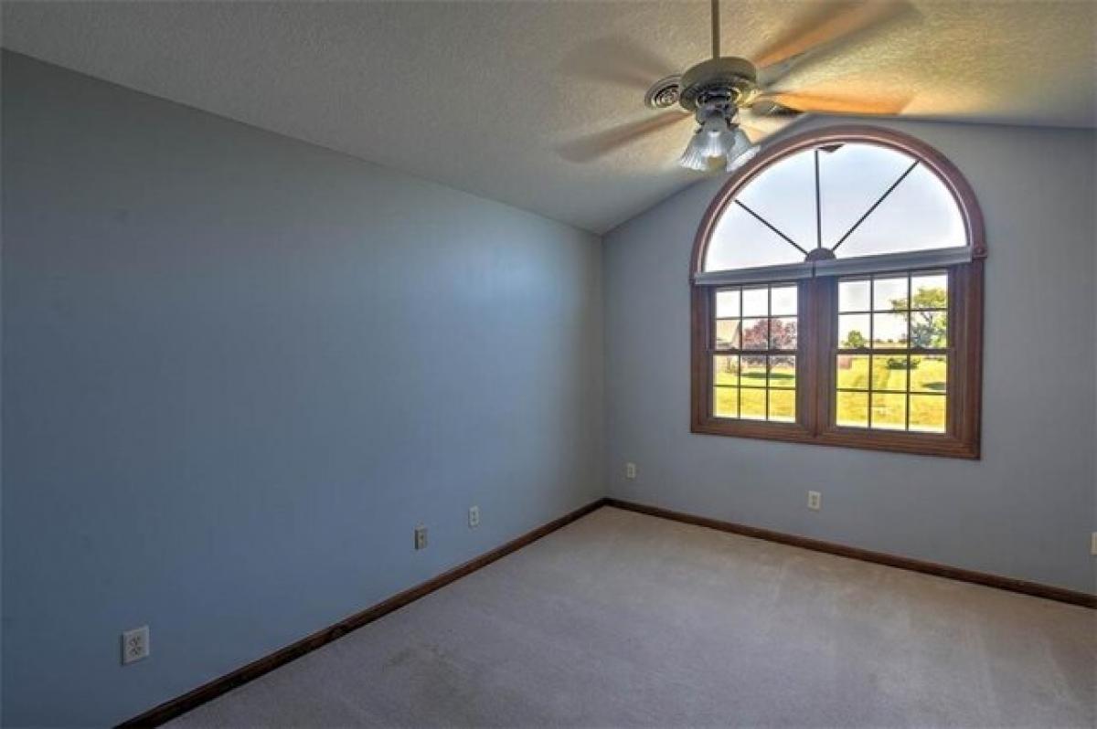 Picture of Home For Sale in Dalton City, Illinois, United States