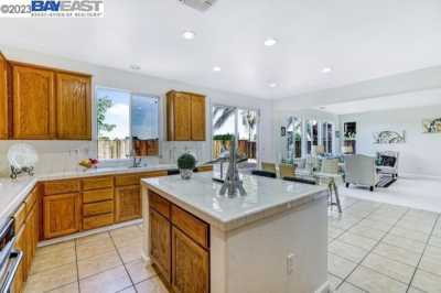 Home For Sale in Tracy, California