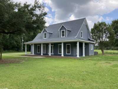 Home For Sale in Silverhill, Alabama