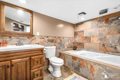 Home For Sale in Southgate, Michigan