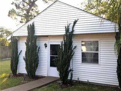 Home For Sale in Chalmette, Louisiana