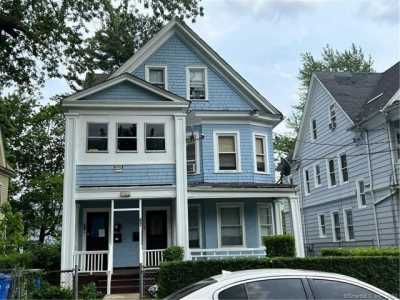 Home For Sale in Hartford, Connecticut