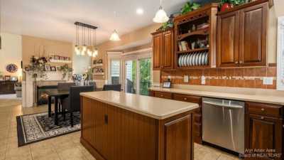Home For Sale in Saline, Michigan