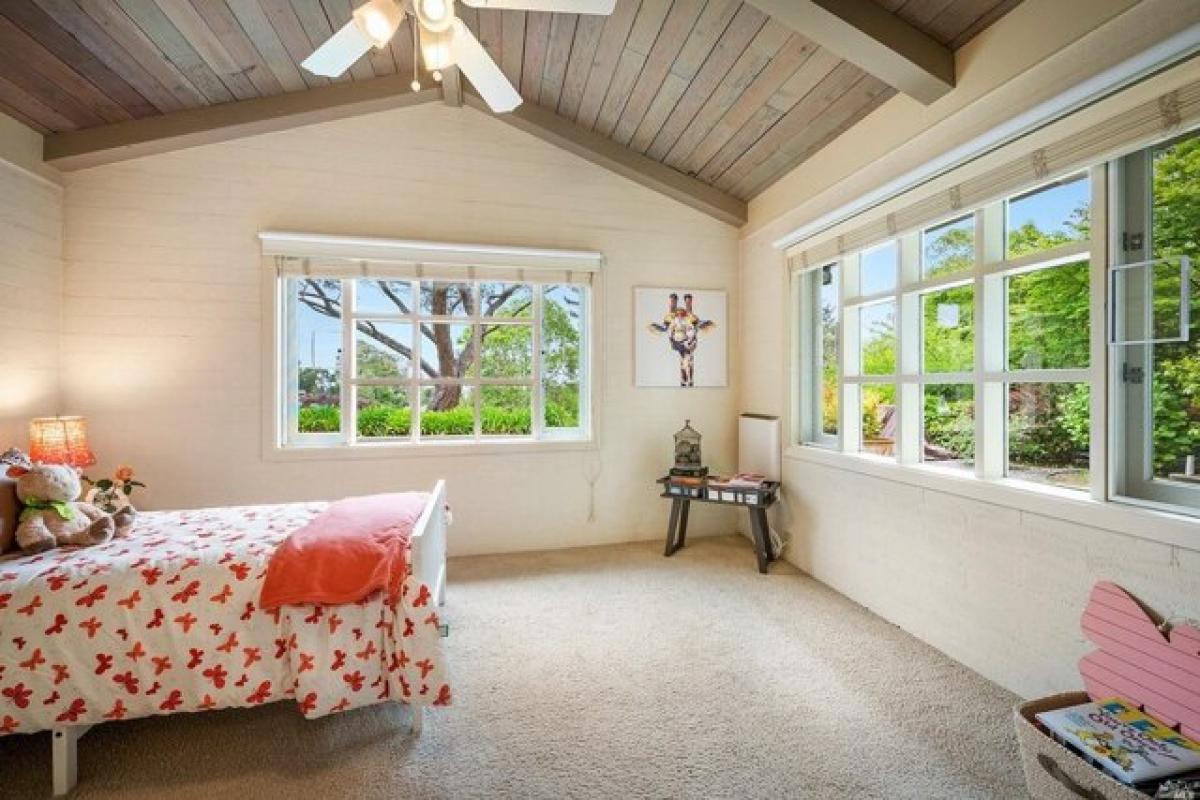 Picture of Home For Sale in Corte Madera, California, United States