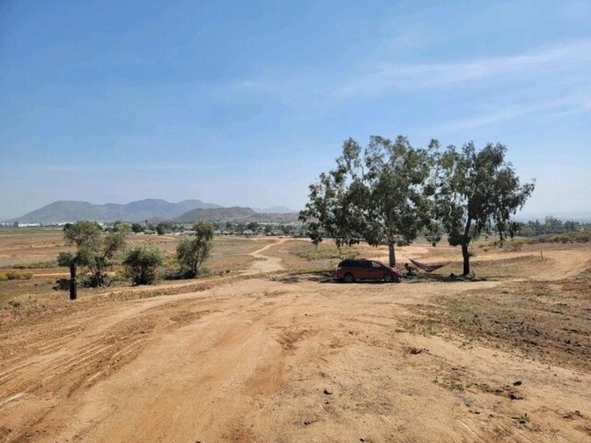 Picture of Residential Land For Sale in Moreno Valley, California, United States