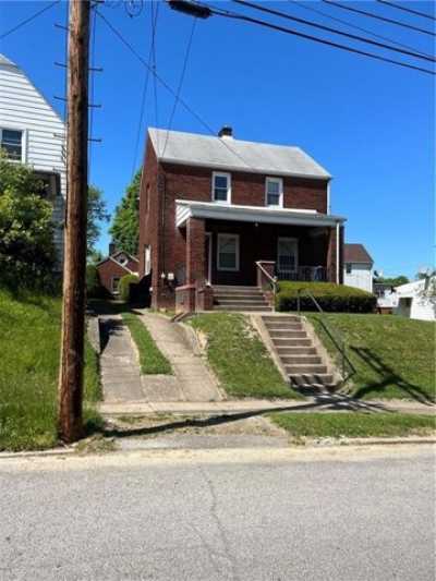 Home For Sale in Aliquippa, Pennsylvania