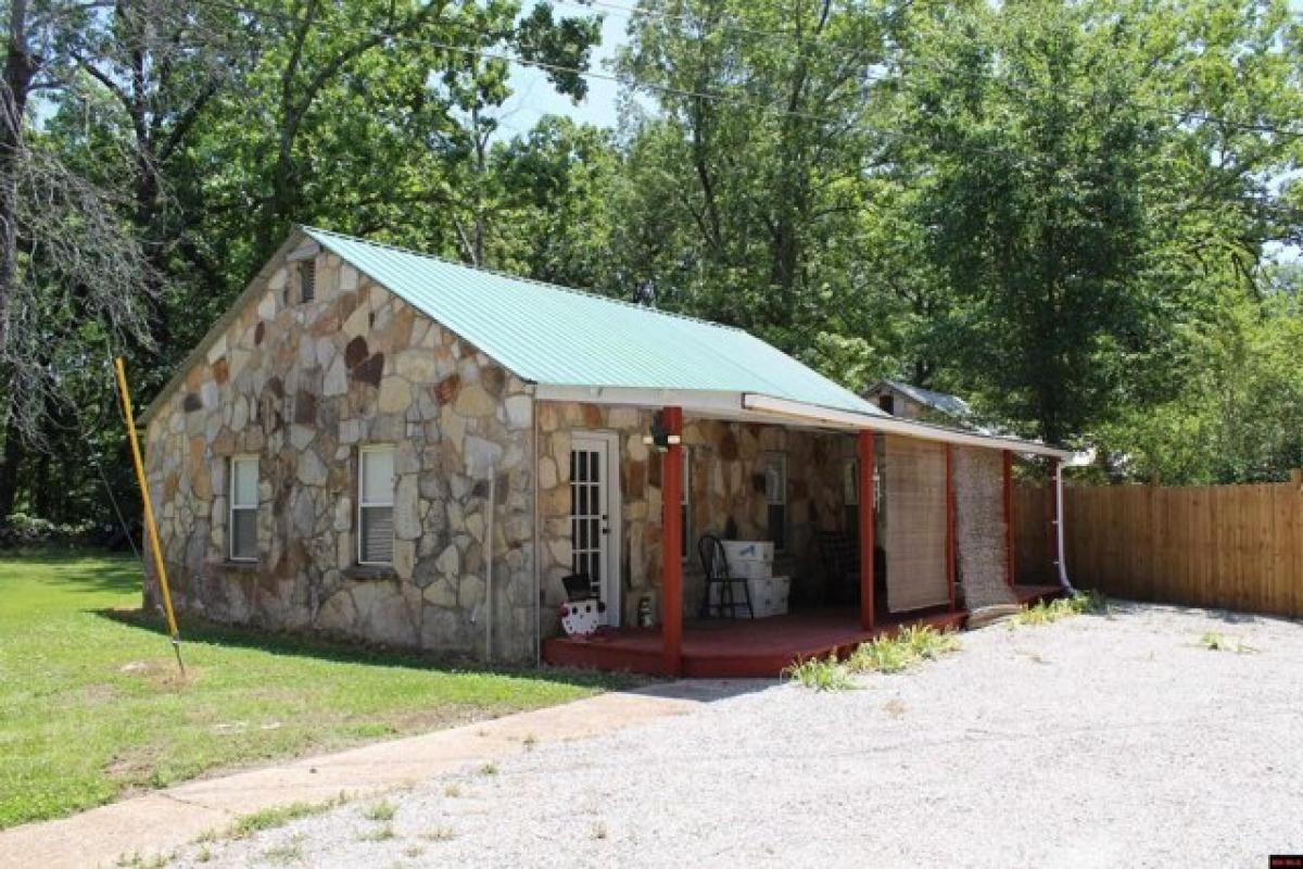 Picture of Home For Sale in Lakeview, Arkansas, United States
