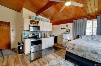 Home For Sale in Ocean Shores, Washington