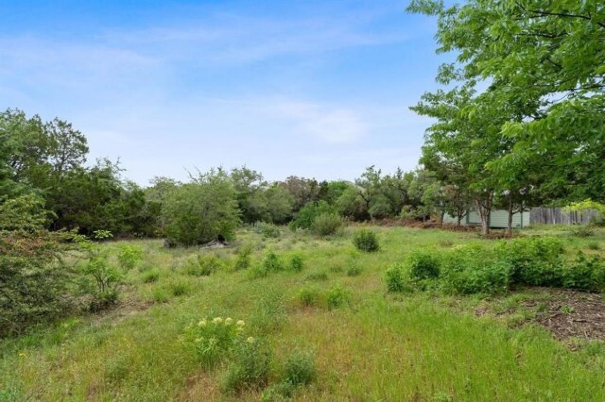 Picture of Home For Sale in Lakeway, Texas, United States