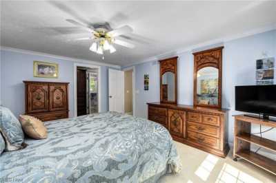 Home For Sale in Avon Lake, Ohio