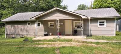 Home For Sale in Whiteville, Tennessee