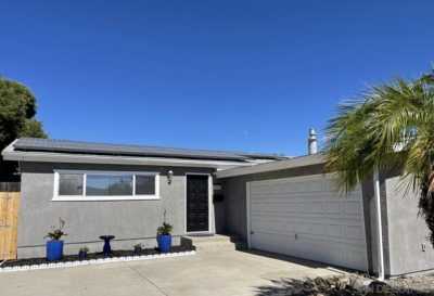 Home For Sale in Santee, California