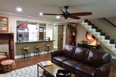 Home For Sale in Bellaire, Texas