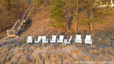 Residential Land For Sale in Saugatuck, Michigan