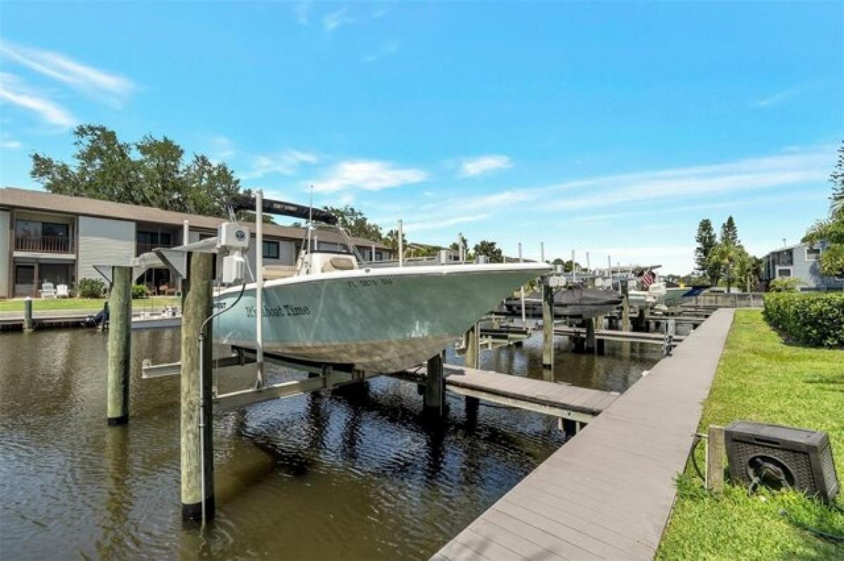 Picture of Home For Sale in Tarpon Springs, Florida, United States