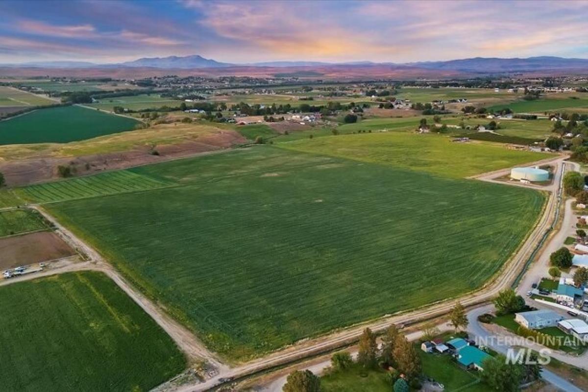 Picture of Residential Land For Sale in Middleton, Idaho, United States