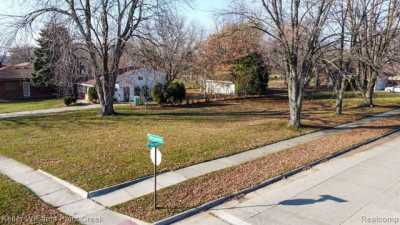 Residential Land For Sale in Eastpointe, Michigan