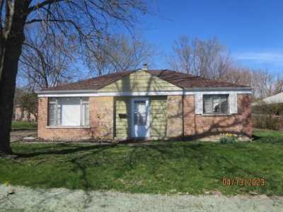 Home For Sale in Park Forest, Illinois