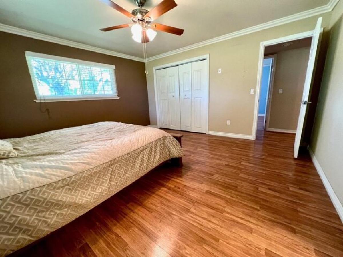 Picture of Home For Sale in West Sacramento, California, United States