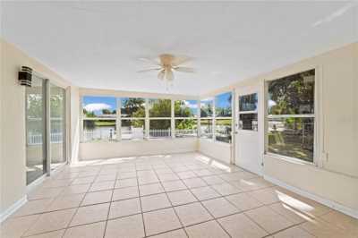 Home For Sale in Holiday, Florida