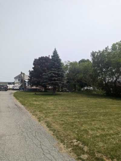 Home For Sale in Port Henry, New York
