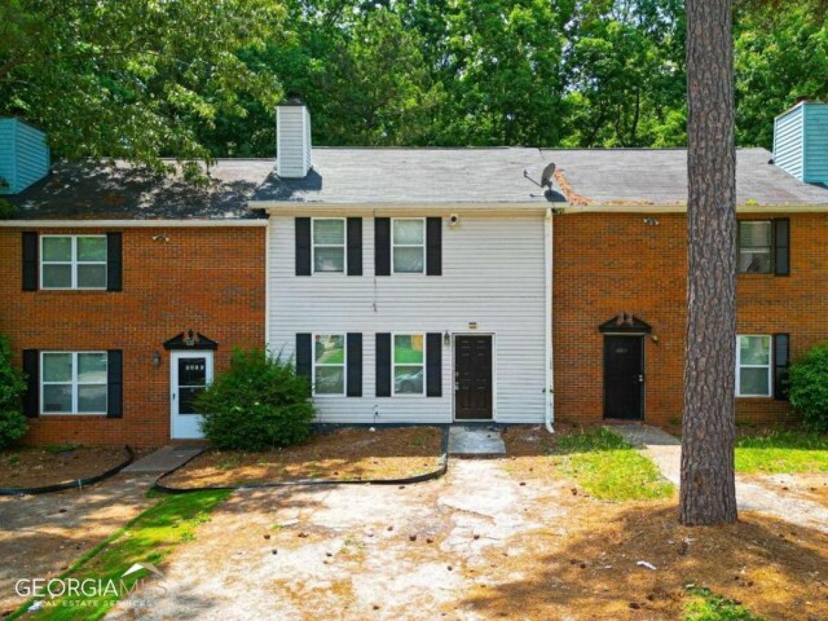 Picture of Home For Sale in College Park, Georgia, United States