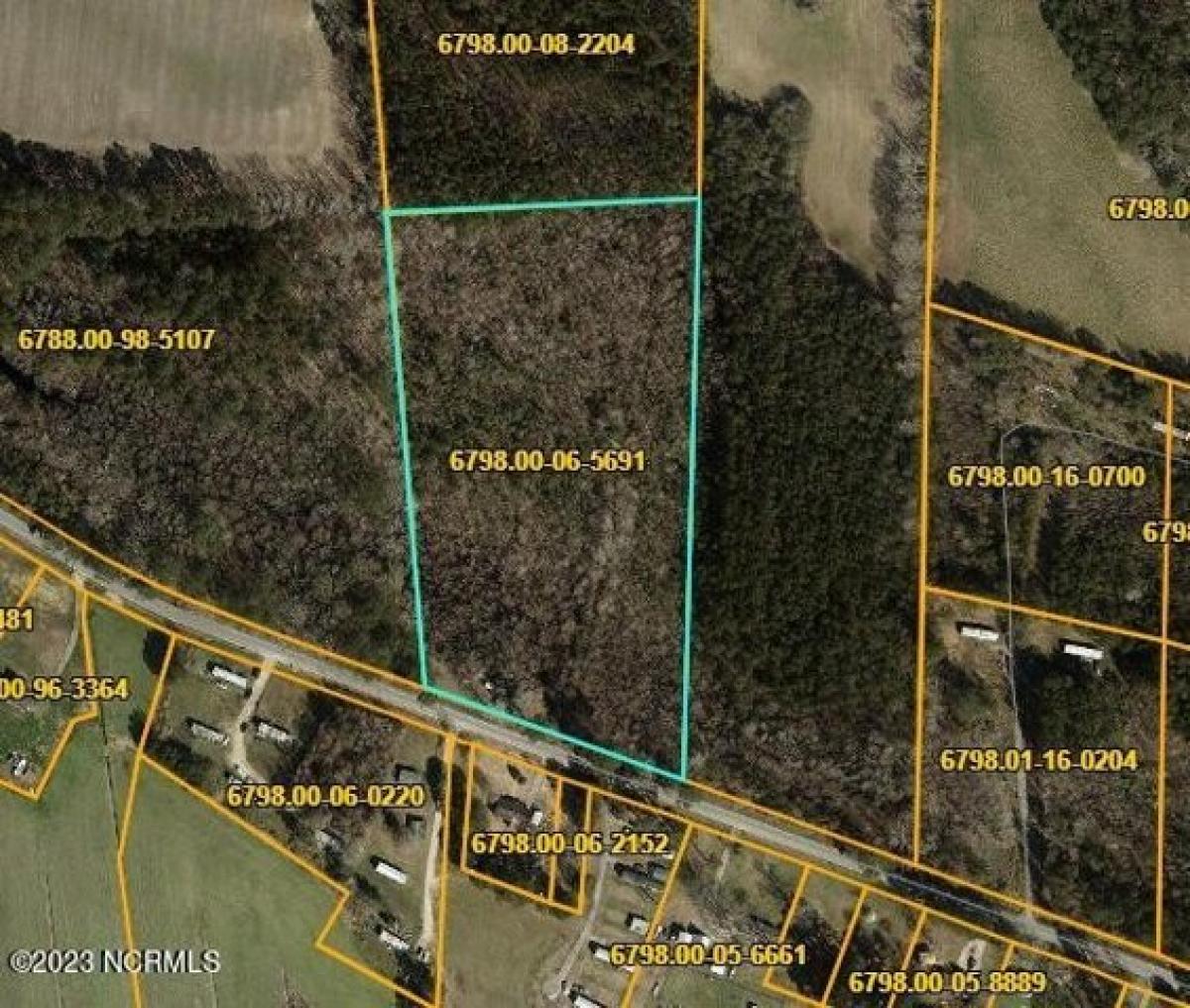 Picture of Residential Land For Sale in Plymouth, North Carolina, United States