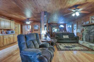 Home For Sale in Nickelsville, Virginia