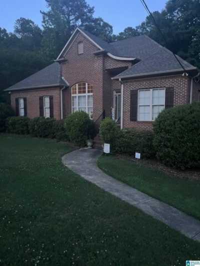 Home For Sale in Sterrett, Alabama