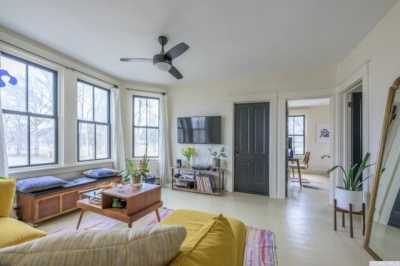 Apartment For Rent in Hudson, New York