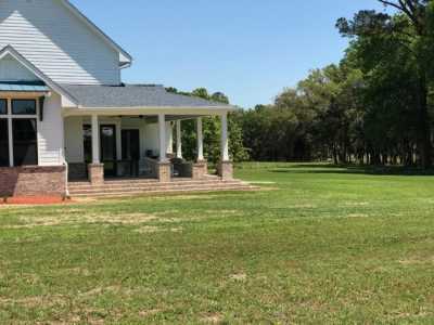 Home For Sale in Wadmalaw Island, South Carolina