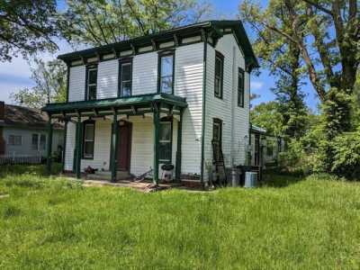 Home For Sale in Sandoval, Illinois