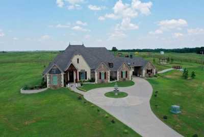 Home For Sale in Wanette, Oklahoma