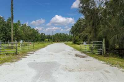 Residential Land For Sale in Myakka City, Florida