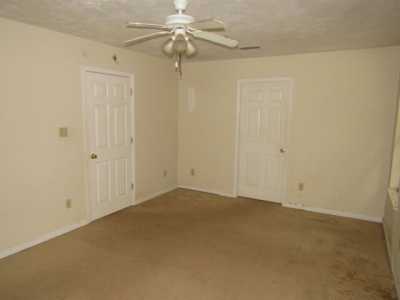 Home For Sale in Altha, Florida