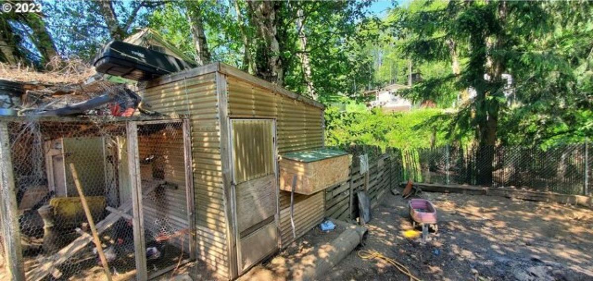 Picture of Home For Sale in Rainier, Oregon, United States