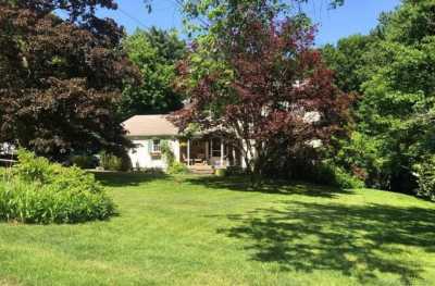 Home For Sale in Thomaston, Connecticut