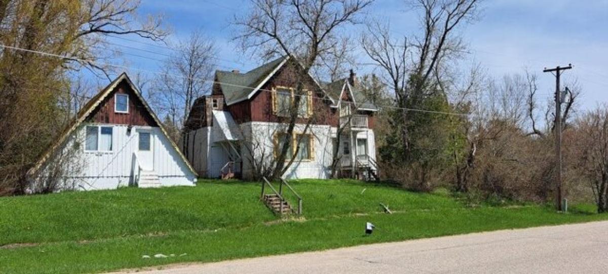 Picture of Home For Sale in Pickford, Michigan, United States