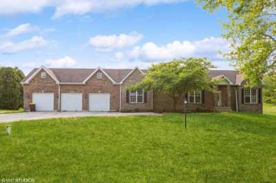 Home For Sale in Woodstock, Illinois