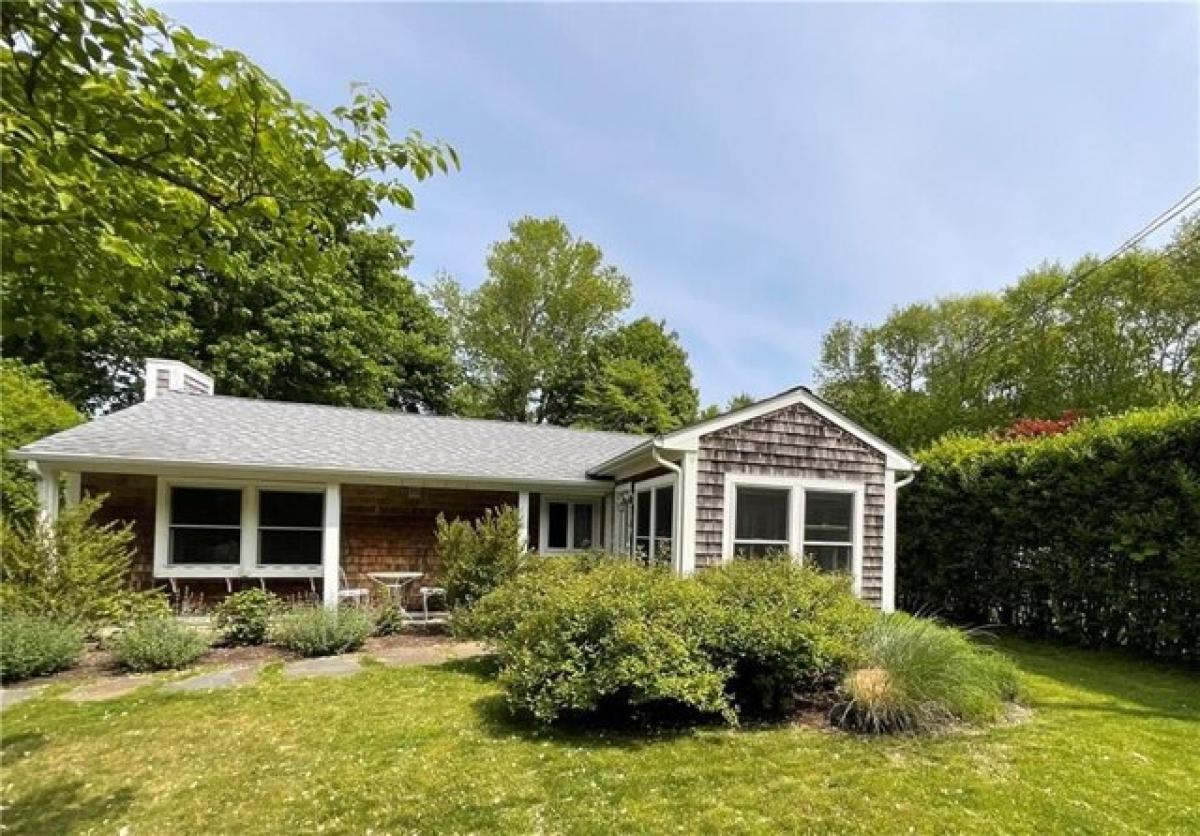 Picture of Home For Sale in Jamestown, Rhode Island, United States