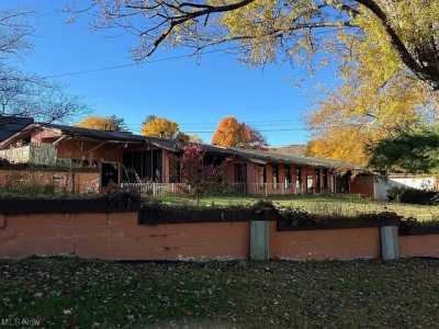 Home For Sale in Wellsville, Ohio