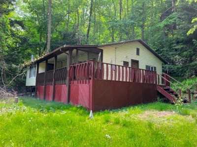 Home For Sale in Kennerdell, Pennsylvania